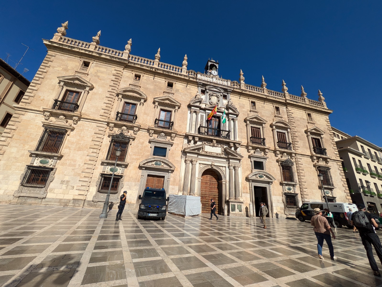 PXL 20241023 102334856