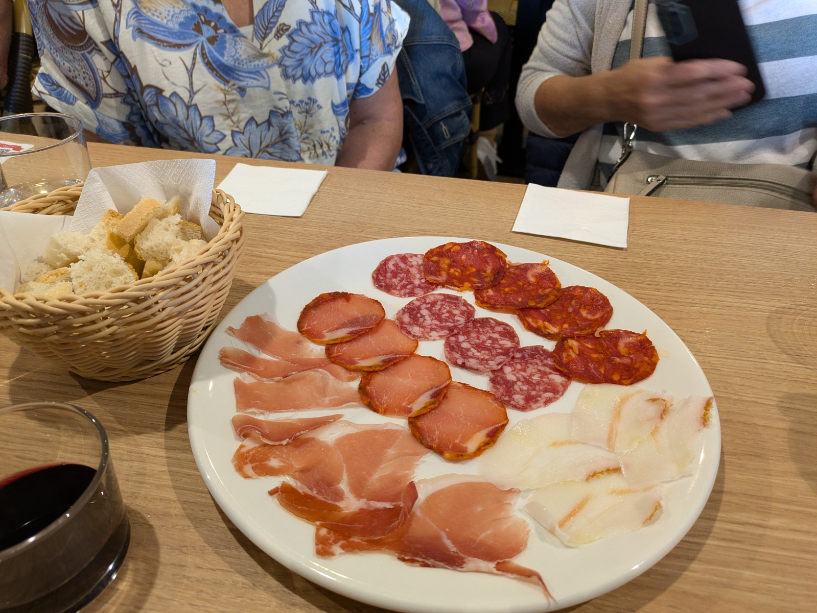 PXL 20241024 100544875