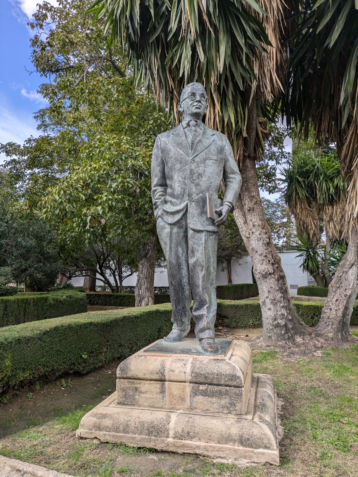 PXL 20241027 124538080