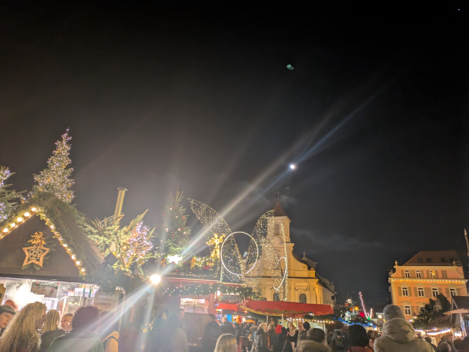 PXL 20241216 190651989.NIGHT