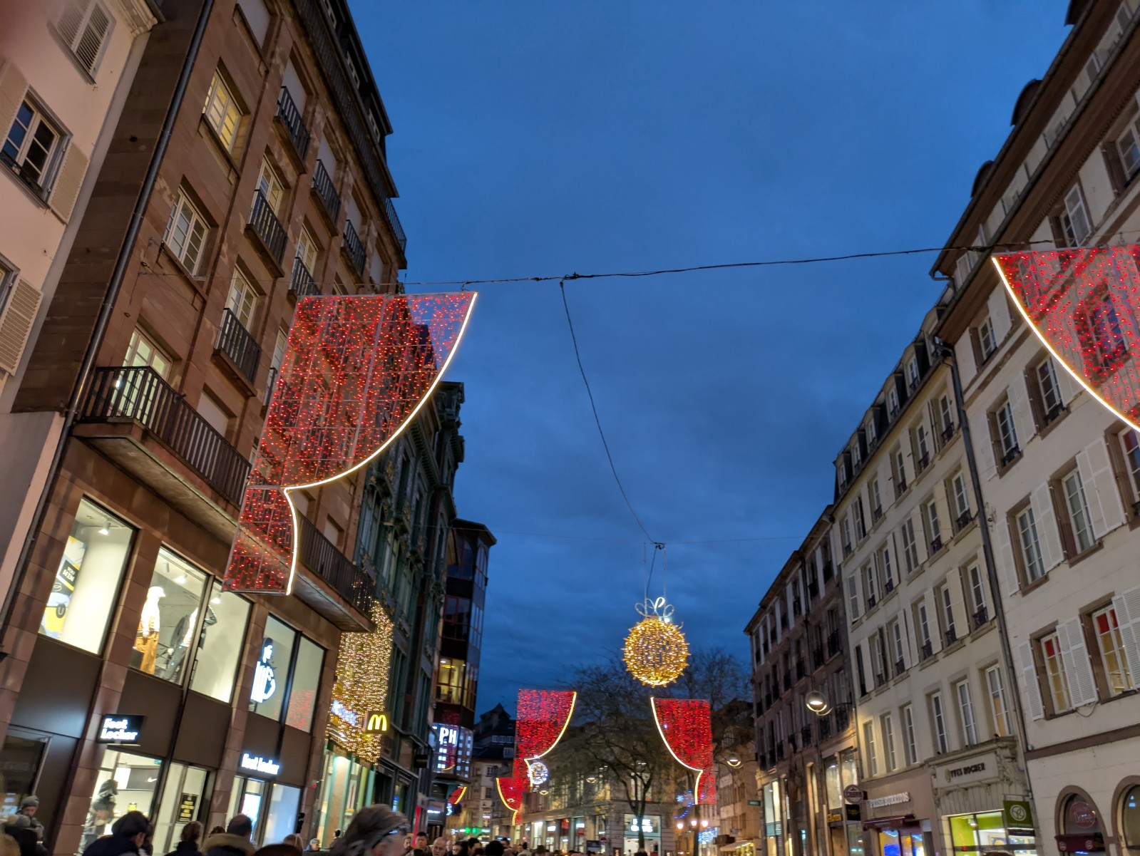 PXL 20241218 155656699