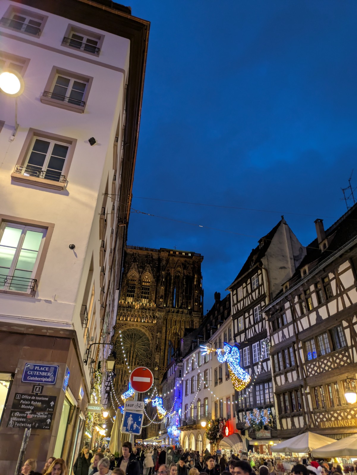 PXL 20241218 160506861