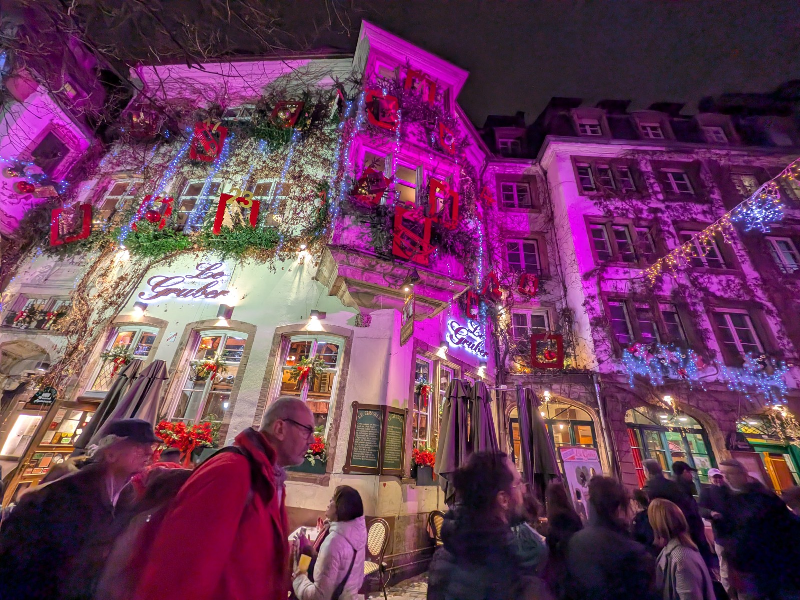 PXL 20241218 165414119.NIGHT