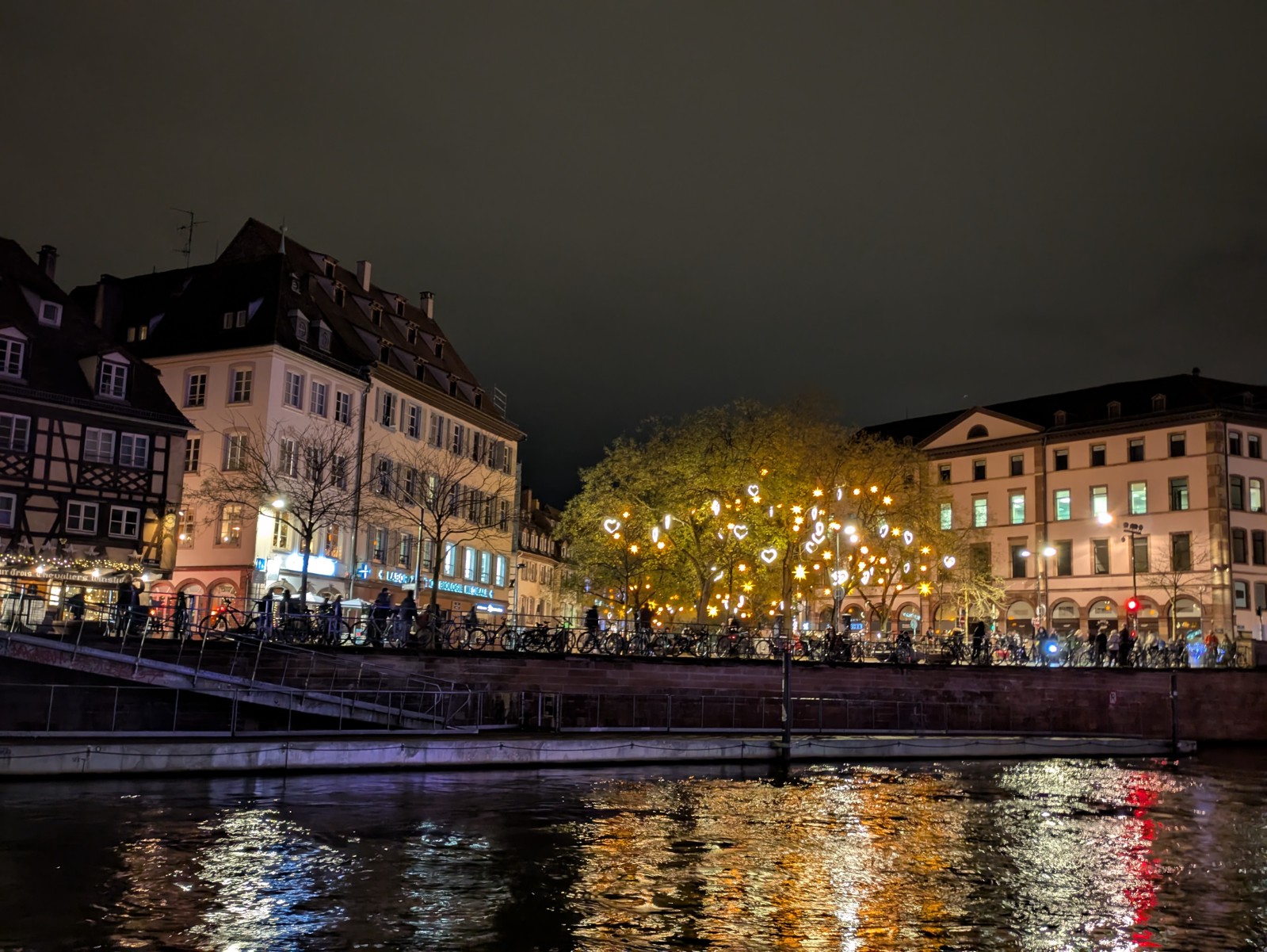 PXL 20241218 170407816.NIGHT