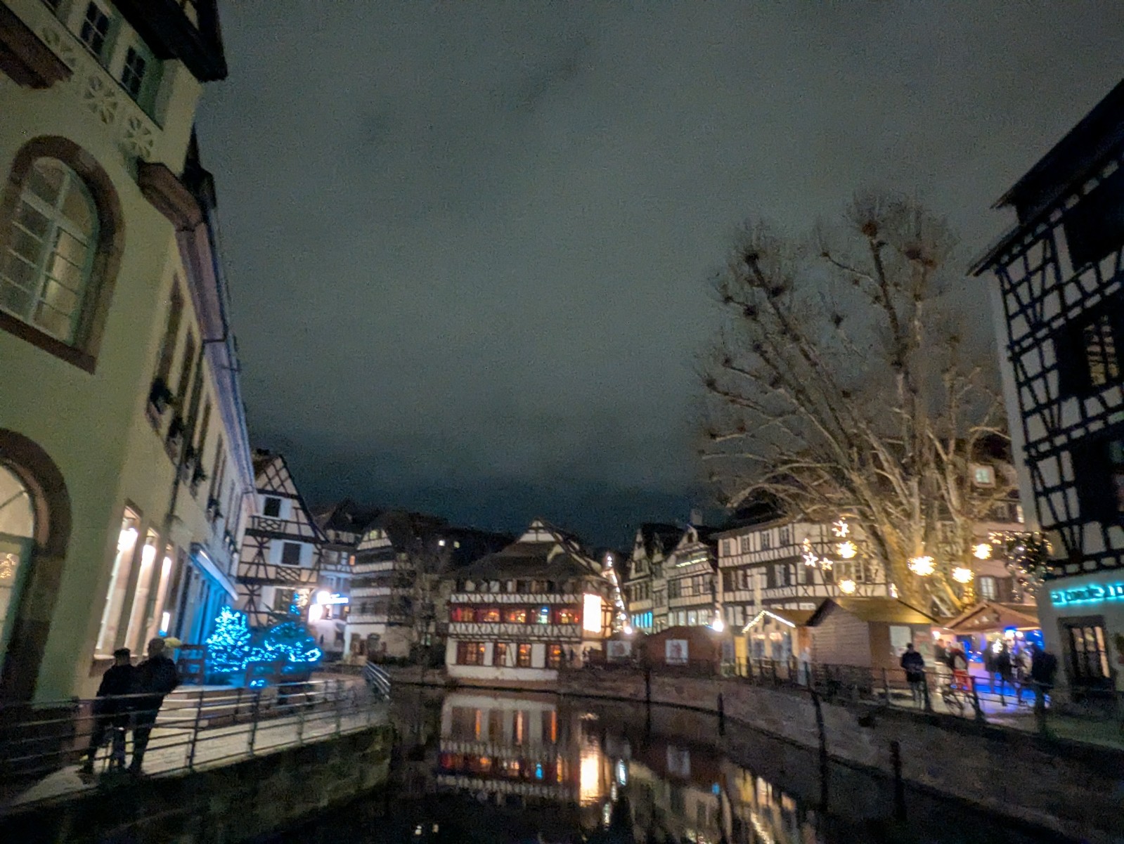 PXL 20241218 172205684