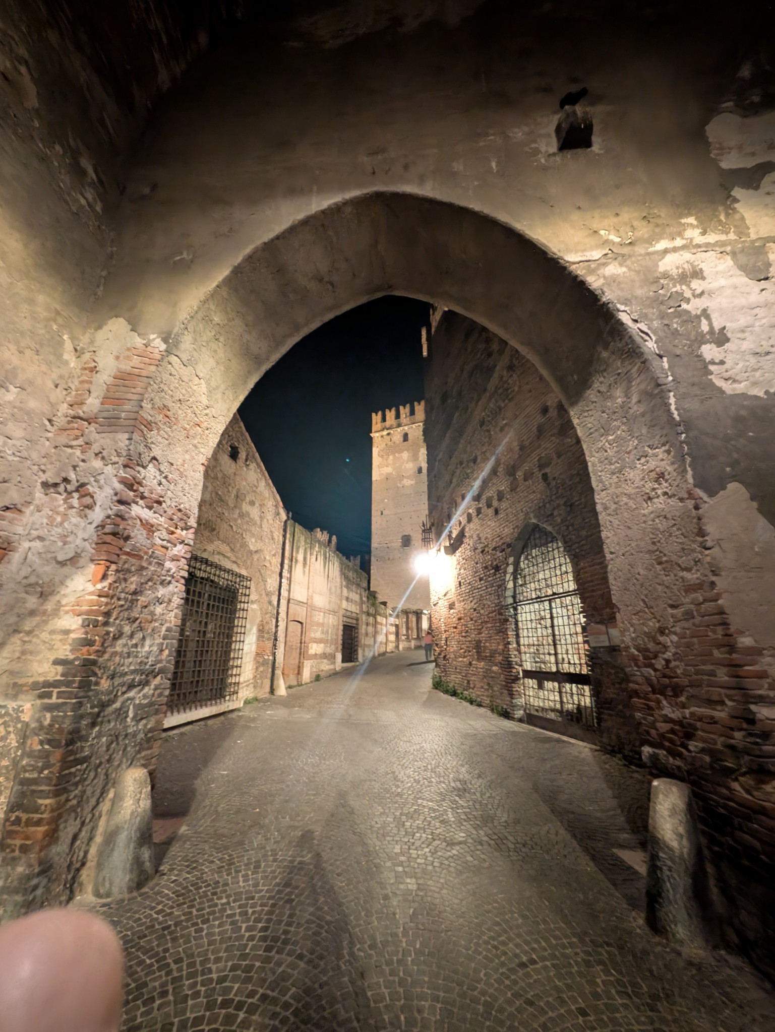 PXL 20250627 225804591.NIGHT