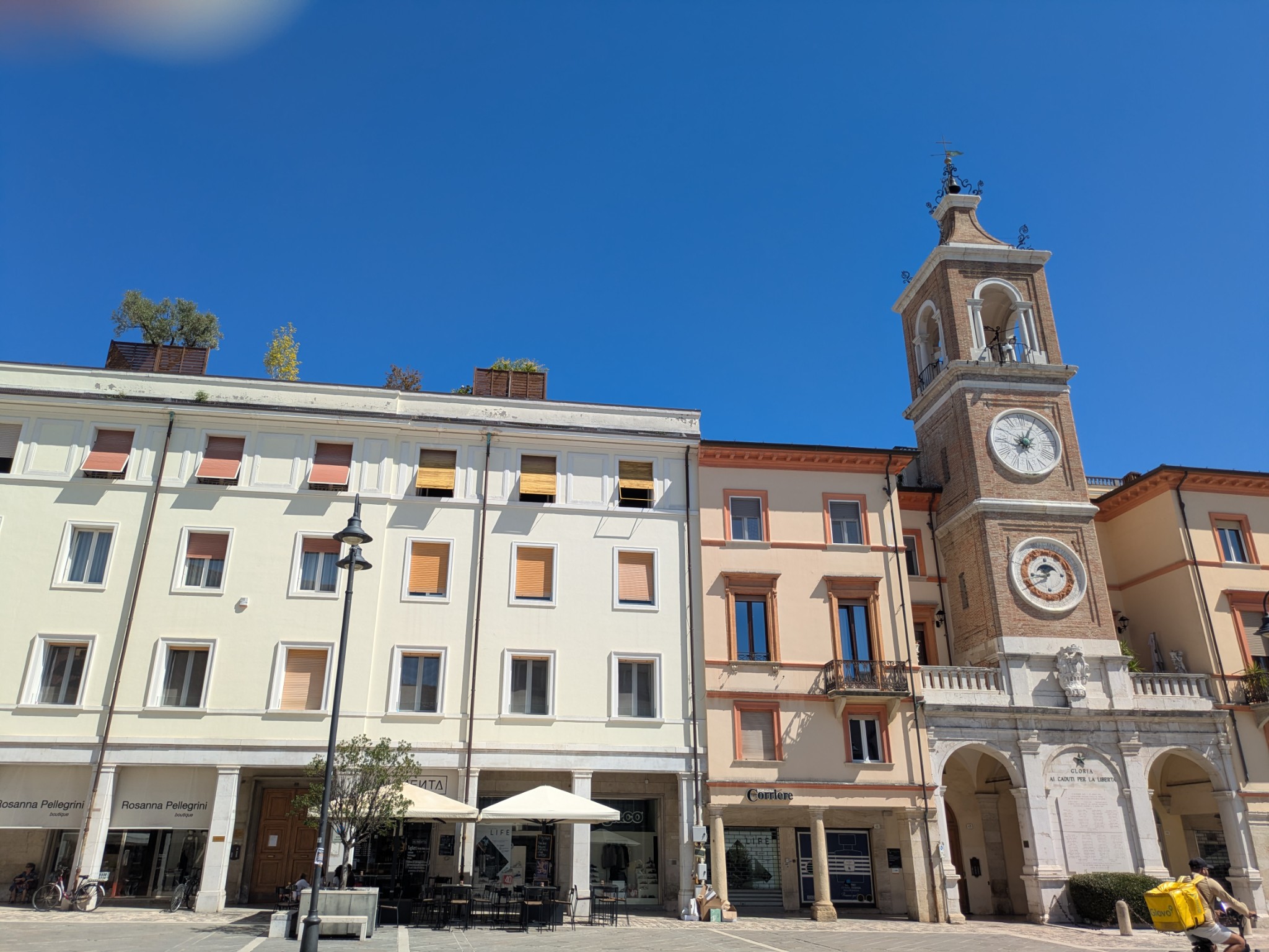 PXL 20250904 105149820